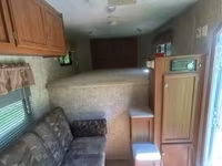 2009 Bison Coach 7280LQ Gooseneck Horse Trailer — fotografija 5